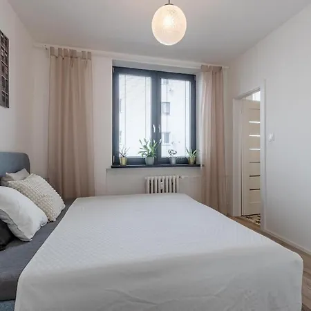 Designer Old Town Next To Hockey Stadium Apartamento Bratislava